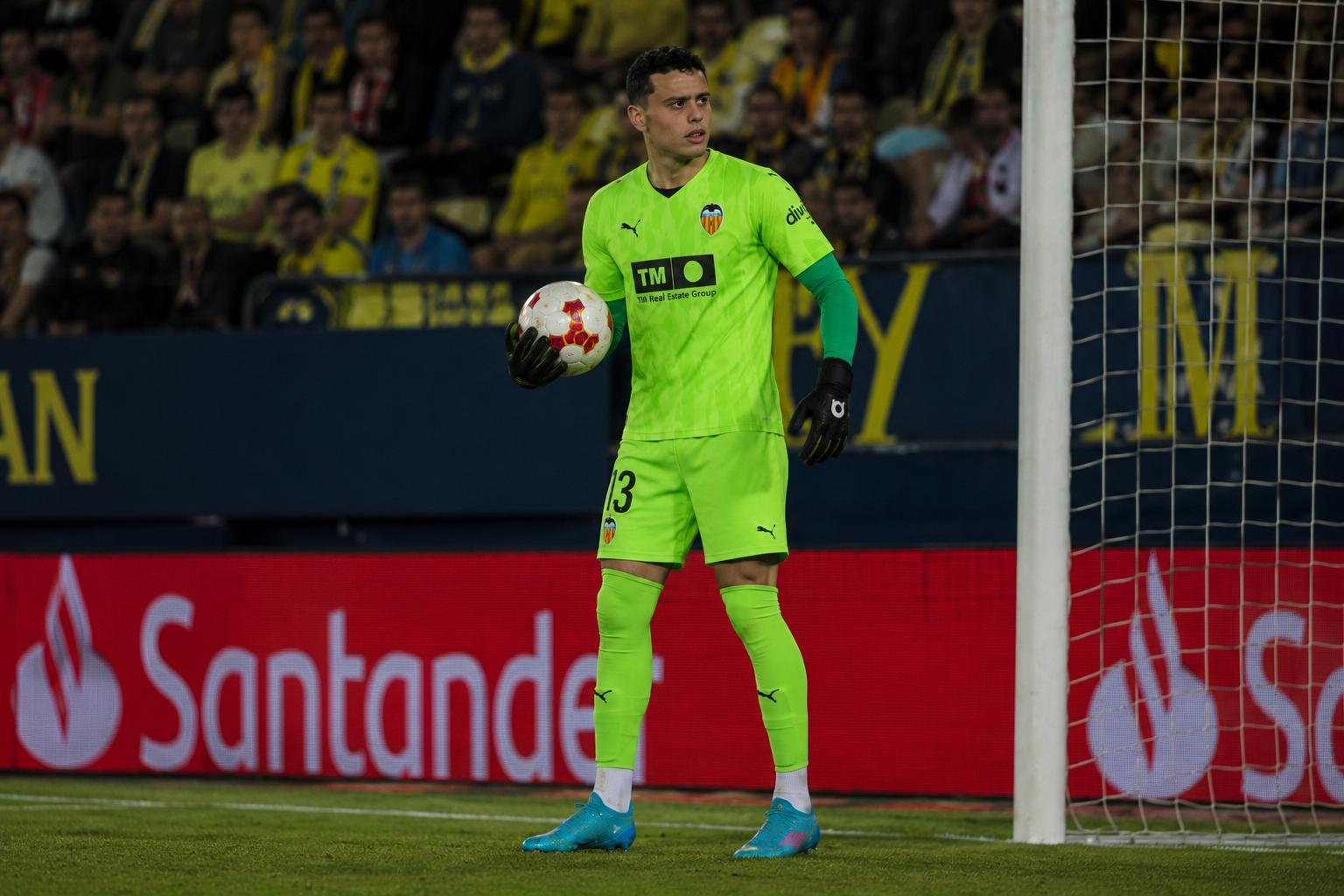 Calm Possession Phase — Bilal Jabri Jabri, professional football goalkeeper (Spain and Morocco)