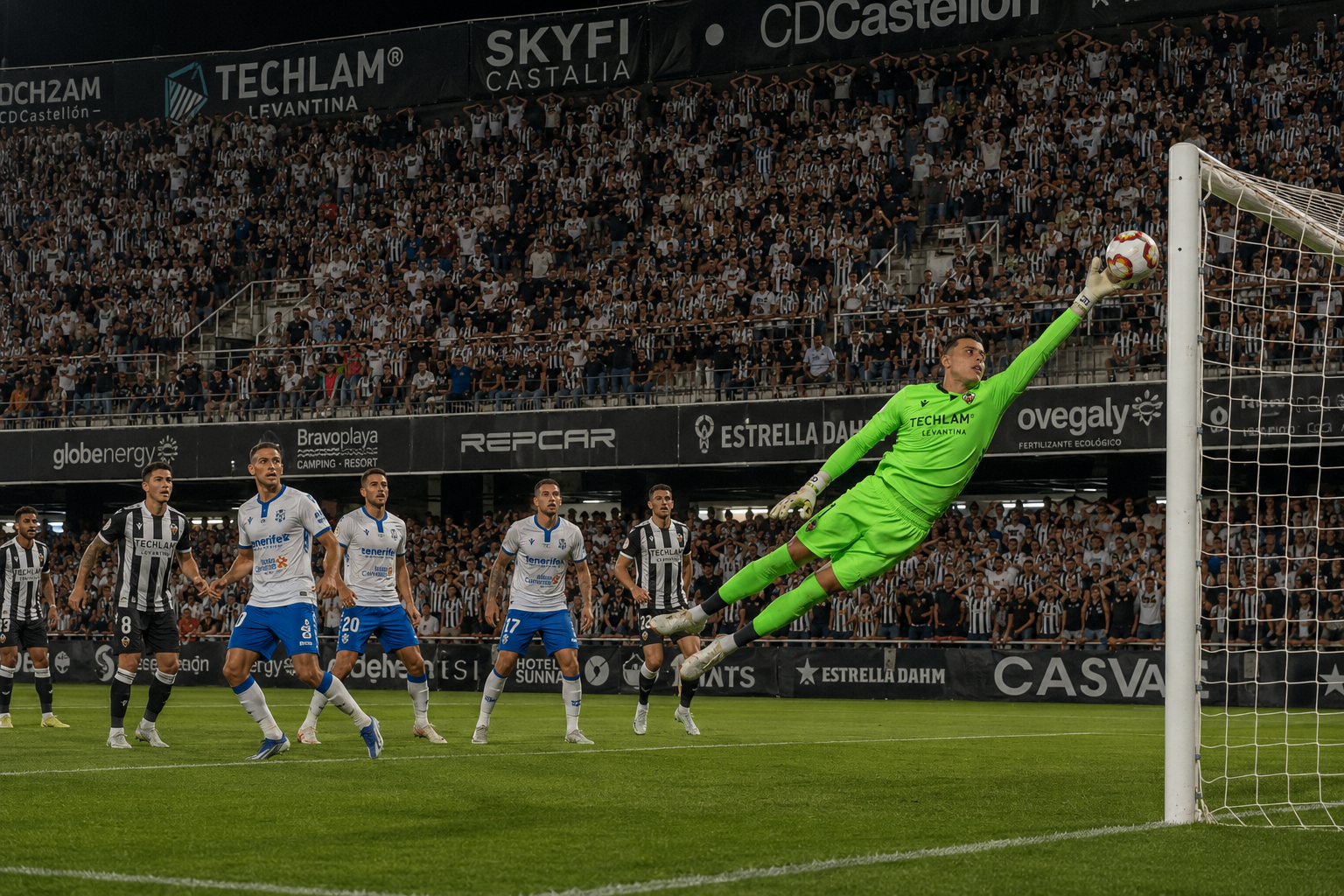 Extended Reach Save — Bilal Jabri Jabri, professional football goalkeeper (Spain and Morocco)